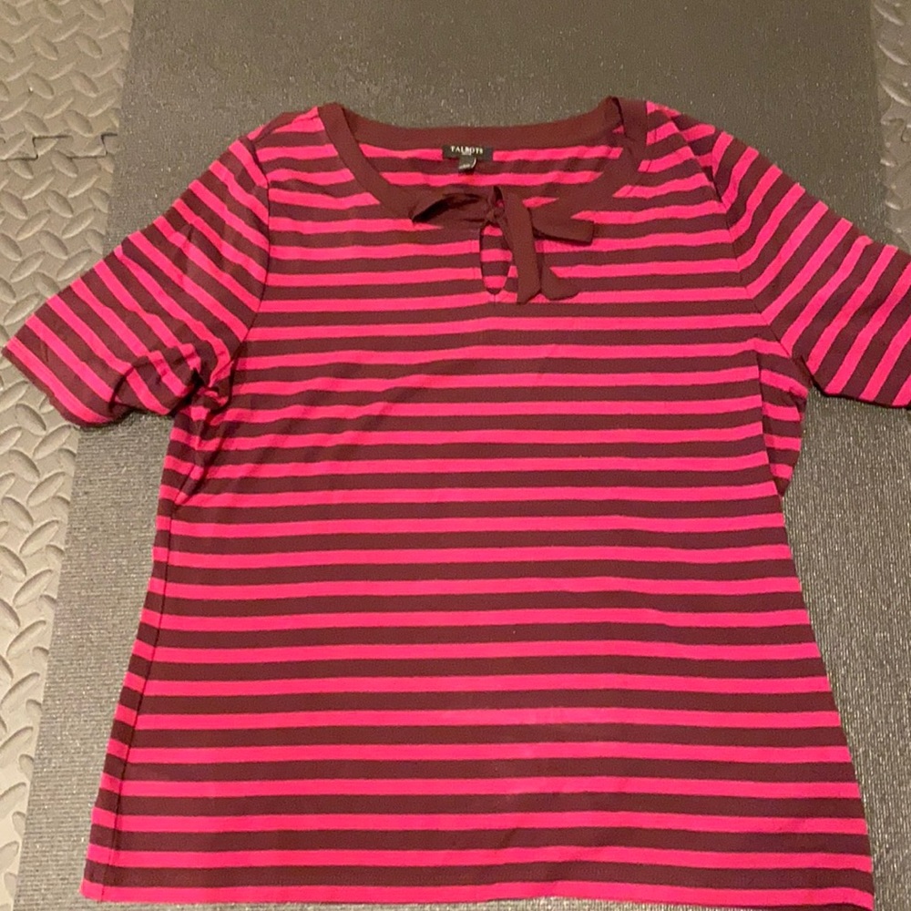Talbots tie v neck short sleeve